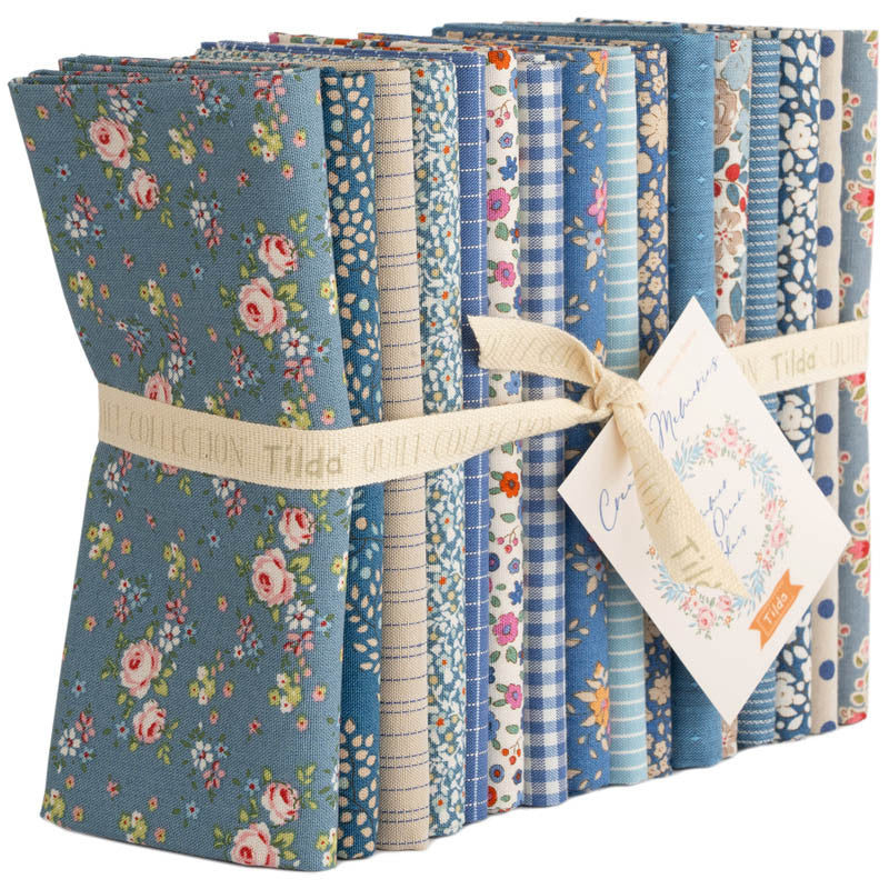 Creating Memories - Summer - 16 Piece Fat Quarter Bundle - Tilda