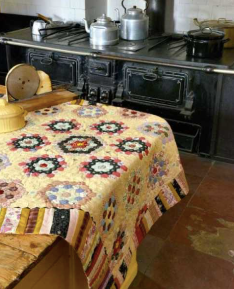 Promenade dans un chateau Hollandaise Book by Petra Prins and An Moonen_saple3