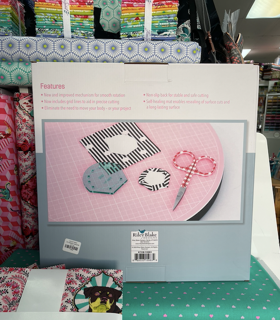 Sue Daley 16" Rotating Cutting Mat