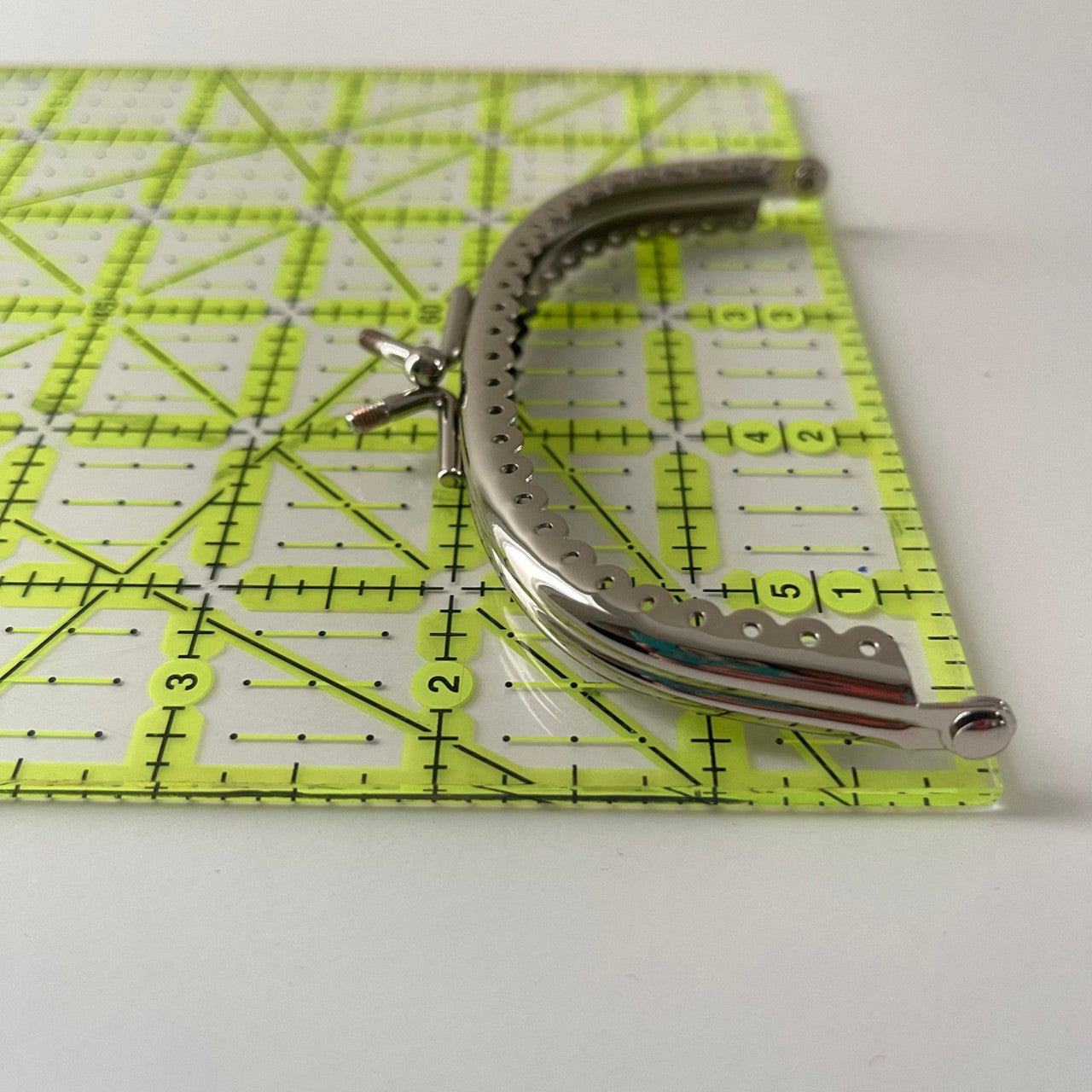 Inazuma Purse Frame Silver - 4"