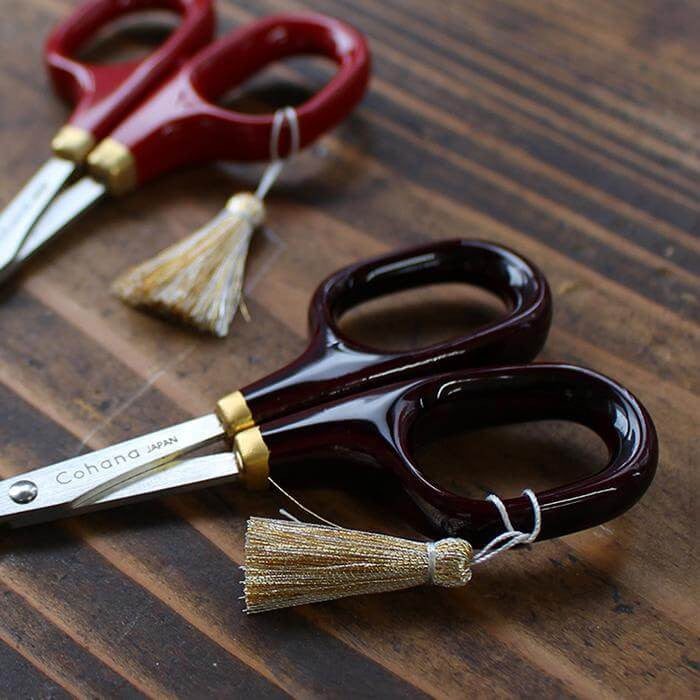 Cohana Small Scissors with Tamenuri