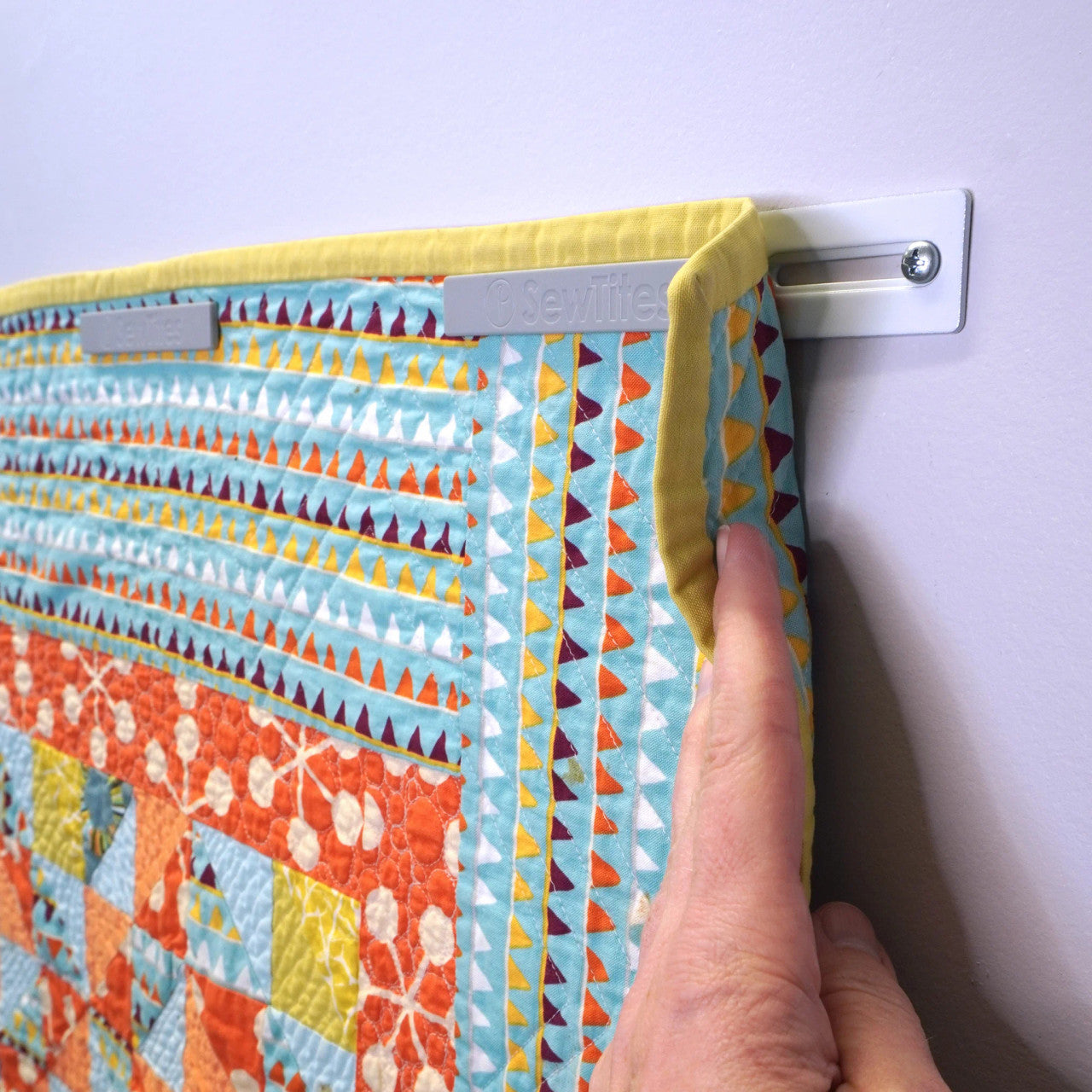 SewTites Quik Hang Magnetic Quilt Hanging System