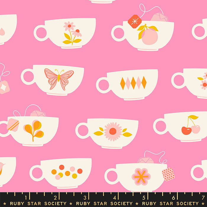 teacups flamingo