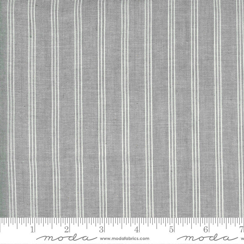 white stripe silver
Low Volume Wovens by Jen Kngwell